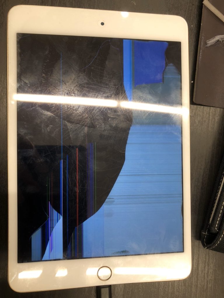 液晶破損 iPadAir2