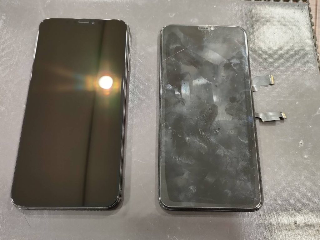 iPhoneXSMax ガラス液晶交換 完了